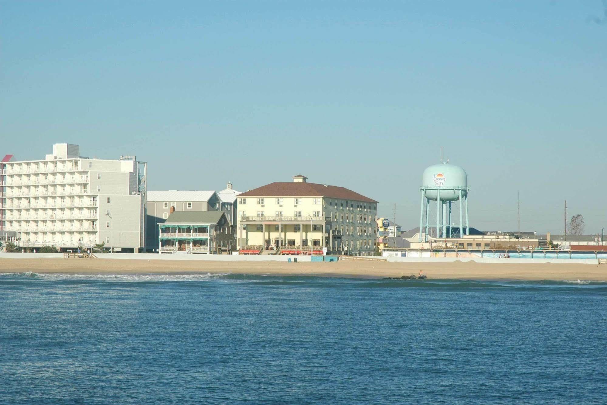Harrison Hall Hotel Ocean City Exteriör bild